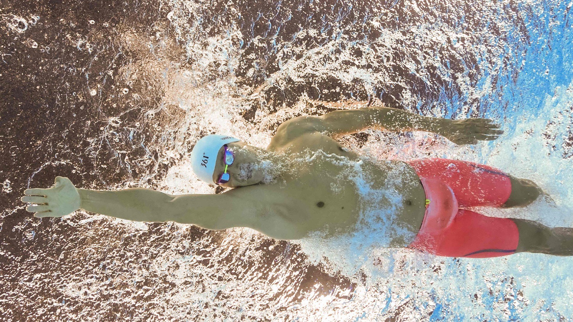 湖人二队训练赛意外爆发冲突，湖人二轮签